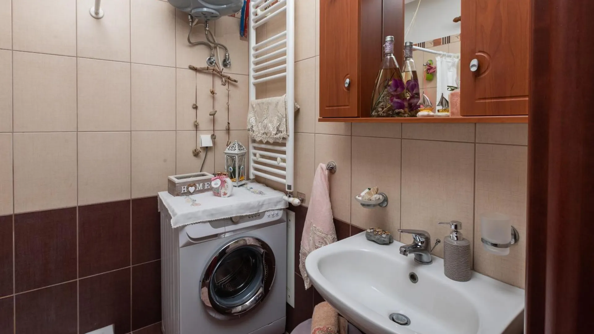 Alkithea, Cozy Apartment With Amazing Sea View 阿尔戈斯托利翁